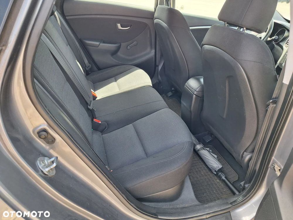 Hyundai i30 1.4 Classic - 14
