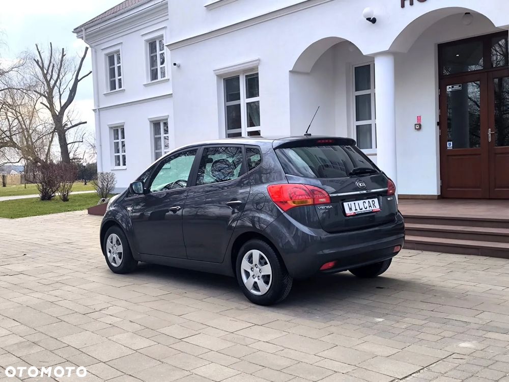 Kia Venga 1.4 CVVT Dream Team Edition - 17