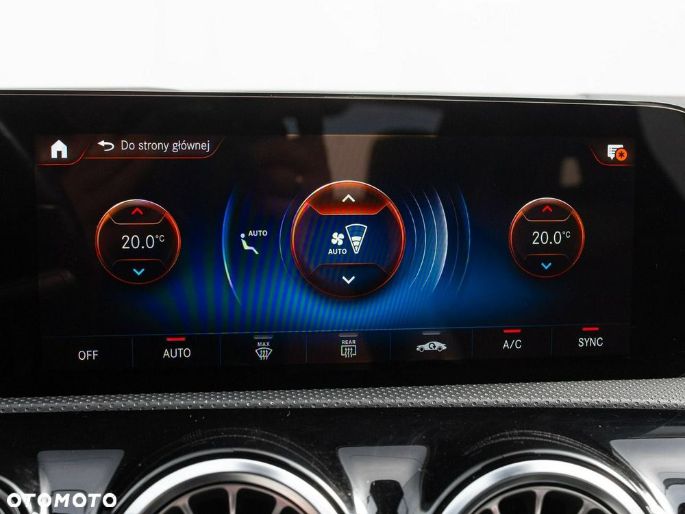 Mercedes-Benz CLA 200 mHEV 7G-DCT - 17