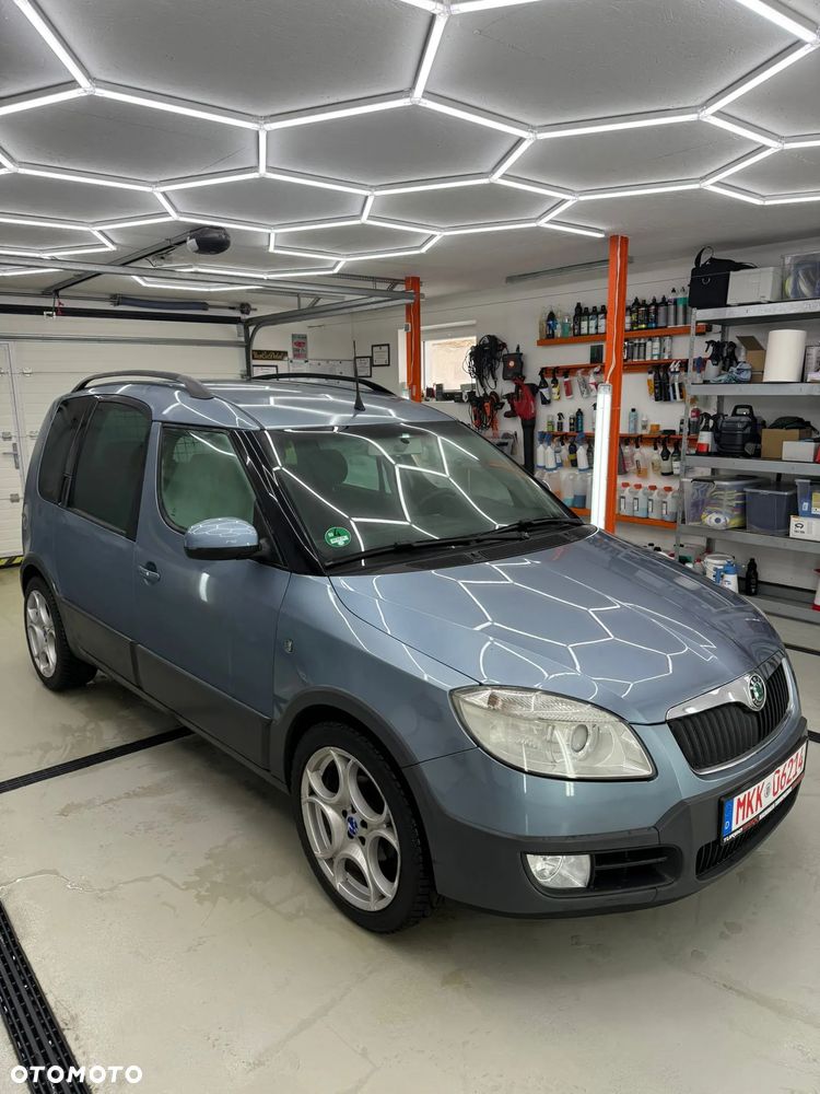 Skoda Roomster 1.4 16V Scout PLUS EDITION - 10