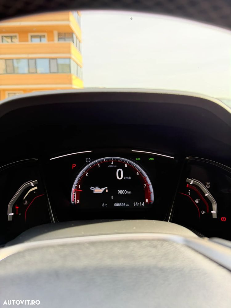 Honda Civic 1.5 i-VTEC Turbo CVT Sport Plus - 12