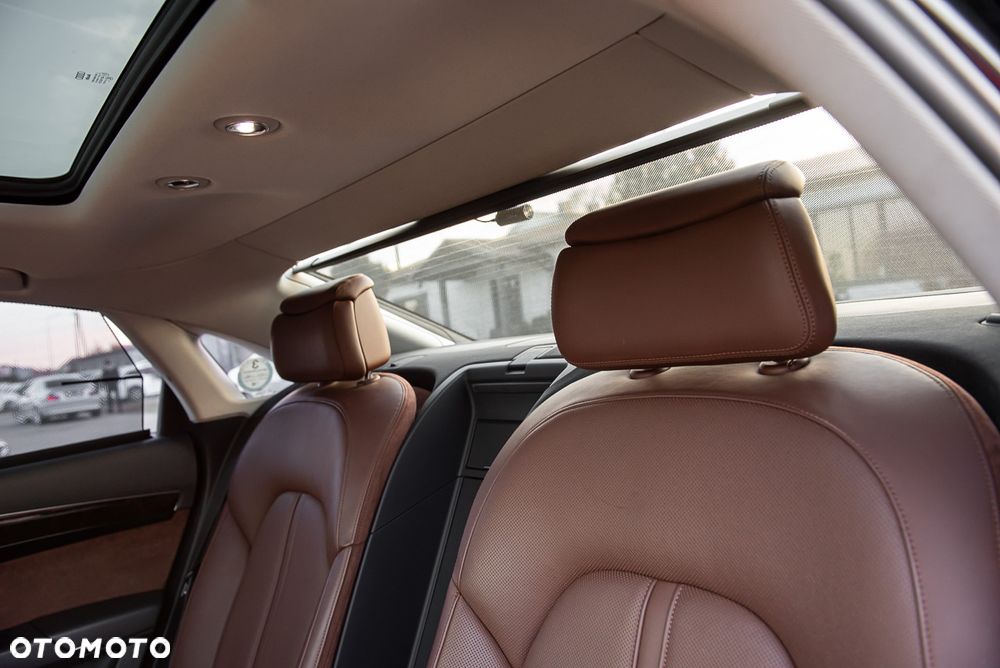 Audi A8 - 19