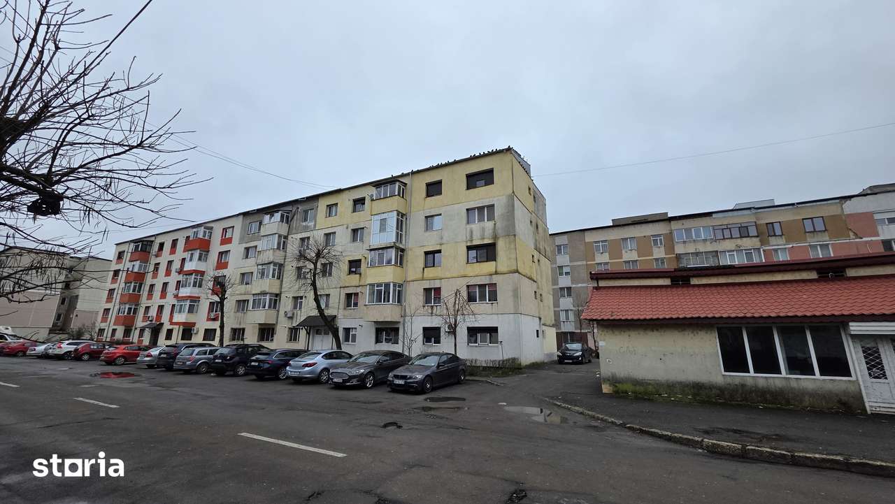Vand ap cu 3 camere zona Posta 4 ( str. Borcea ) — fotografia 1