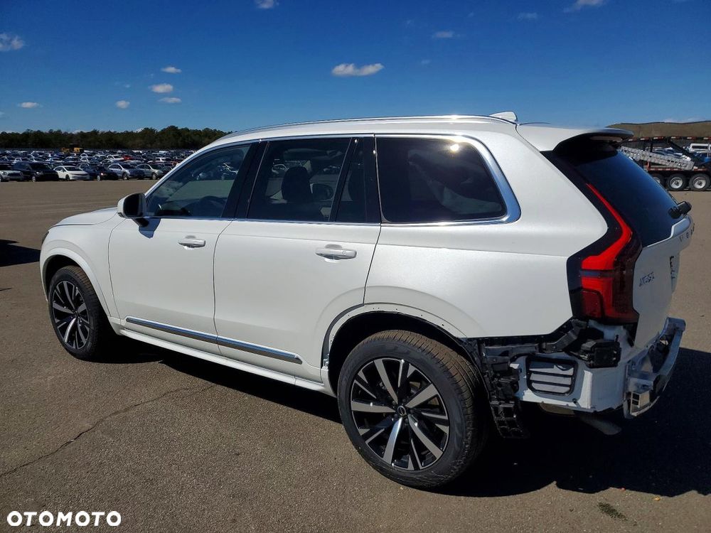 Volvo XC 90 - 5