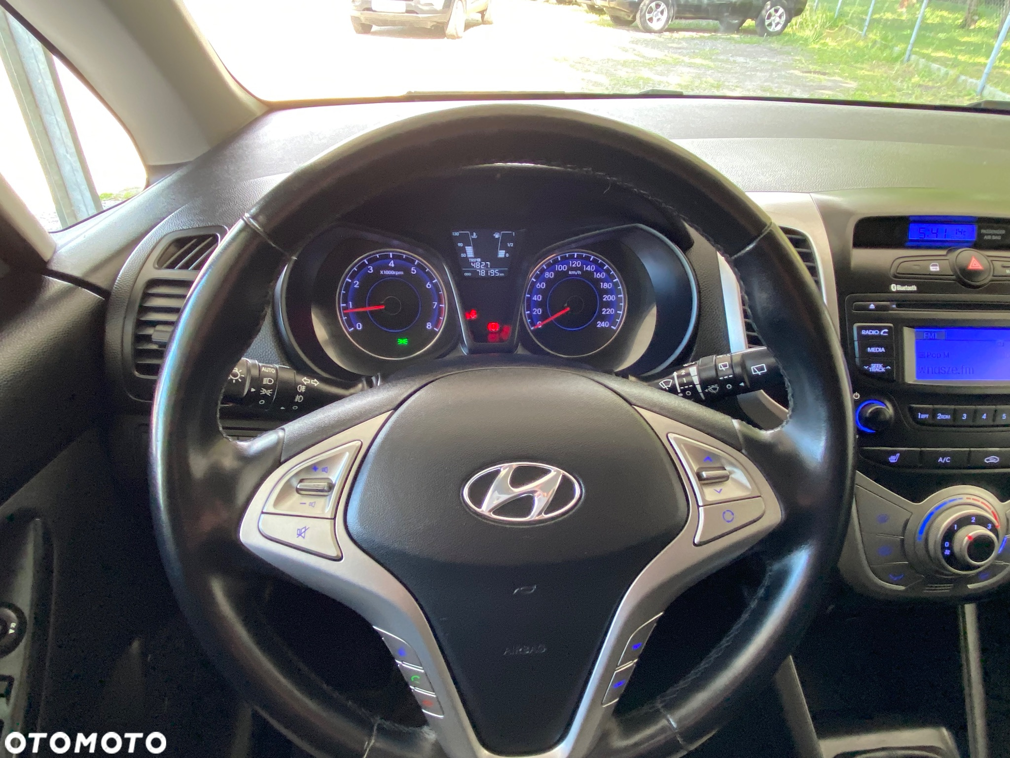 Hyundai ix20 - 12