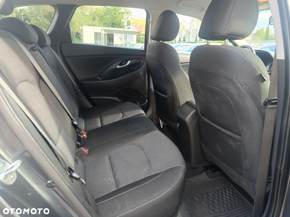 Hyundai i30 1.5 DPI Comfort - 8