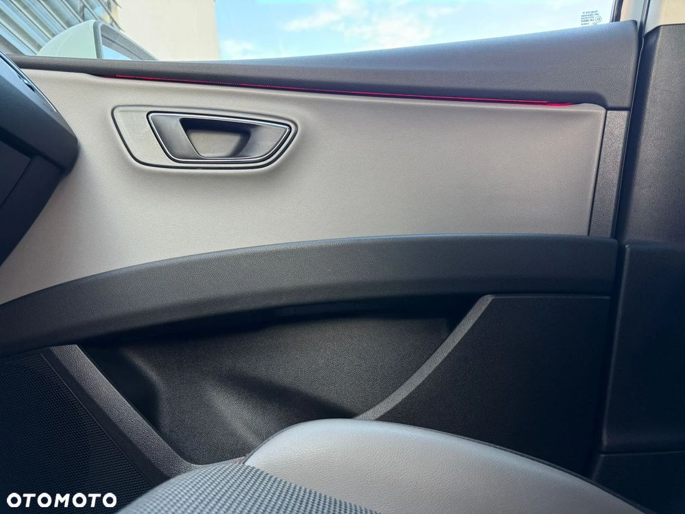 Seat Leon ST 2.0 TDI Start&Stop 4Drive DSG X-Perience - 30