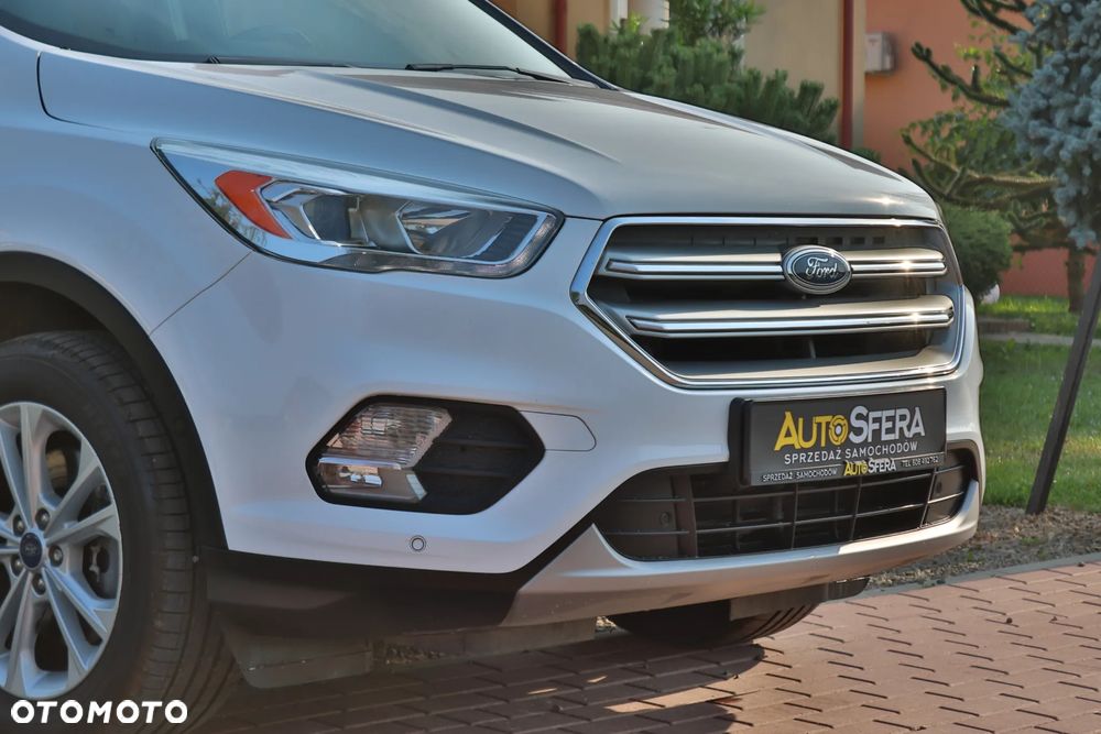 Ford Kuga 2.0 TDCi 2x4 Business Edition - 3