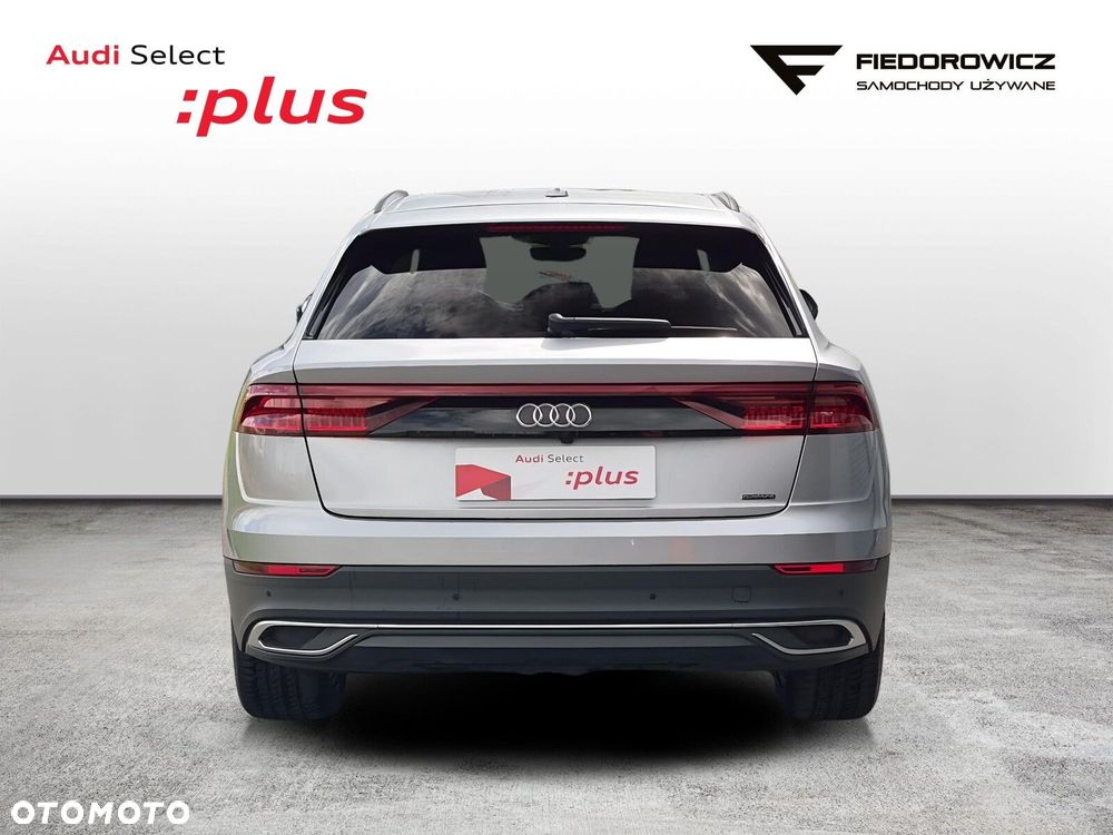 Audi Q8 - 4