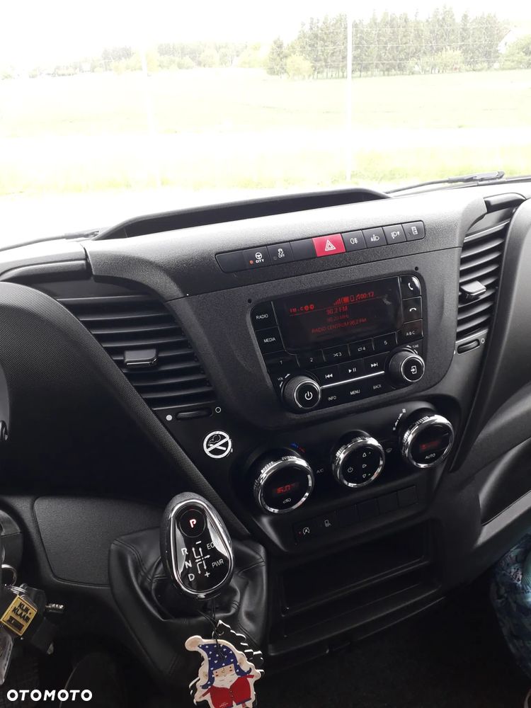 Iveco 35C16 - 17