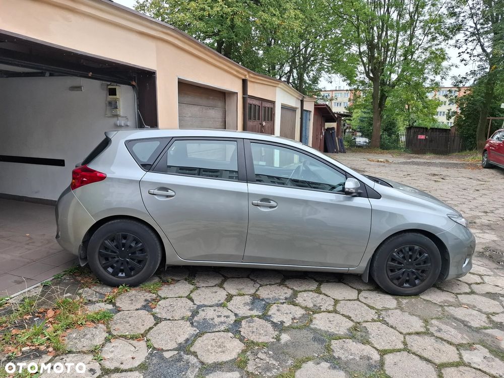 Toyota Auris 1.33 VVT-i Active - 6