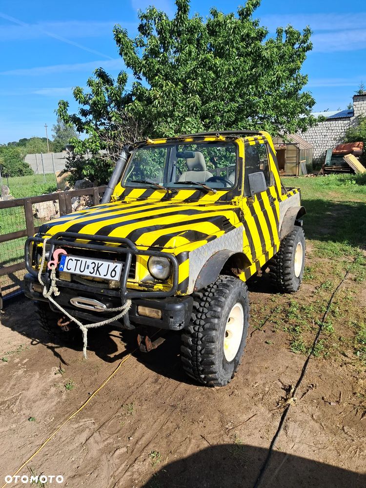 Suzuki Samurai 1.3 JX Metal Top - 1