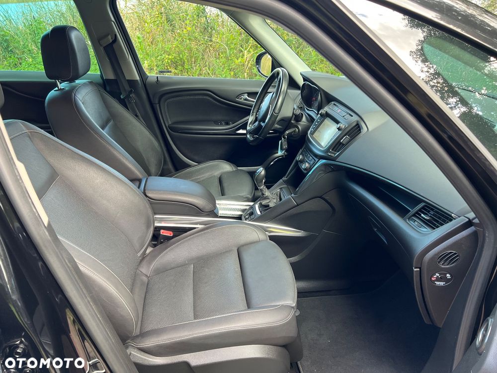 Opel Zafira 1.4 Turbo Business Innovation - 11