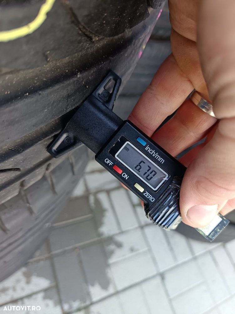 Anvelope vara 235 40 19 bridgestone 2017 6.5mm - 7