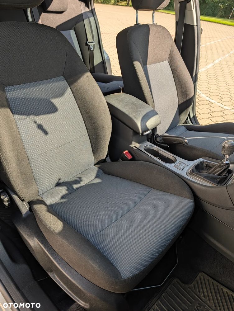Ford Mondeo 2.0 TDCi Ghia - 14