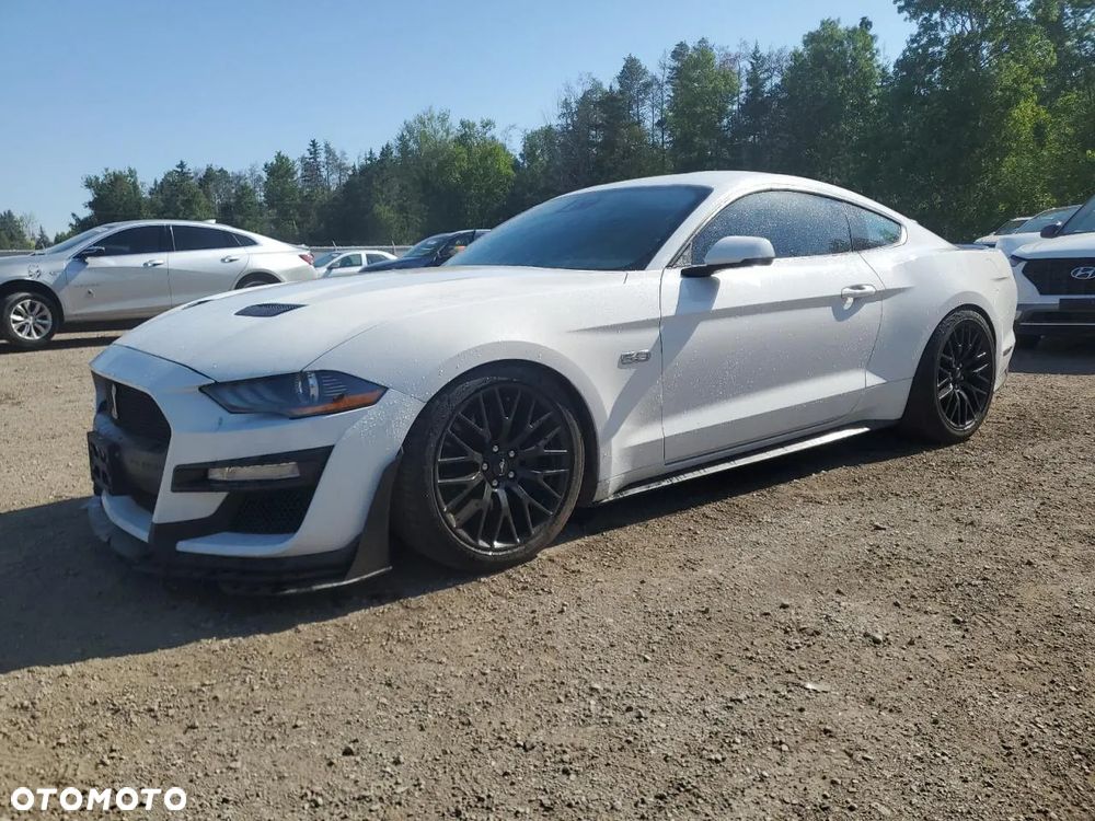 Ford Mustang 5.0 V8 GT - 1