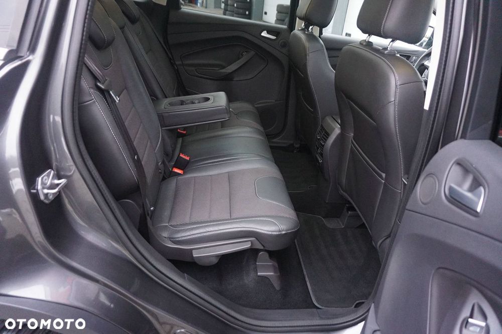 Ford Kuga 2.0 TDCi AWD Titanium - 22