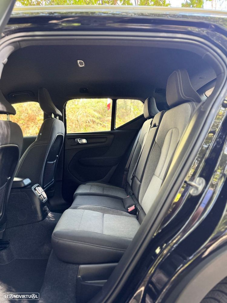 Volvo XC 40 - 28