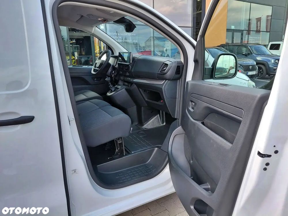 Peugeot expert - 8