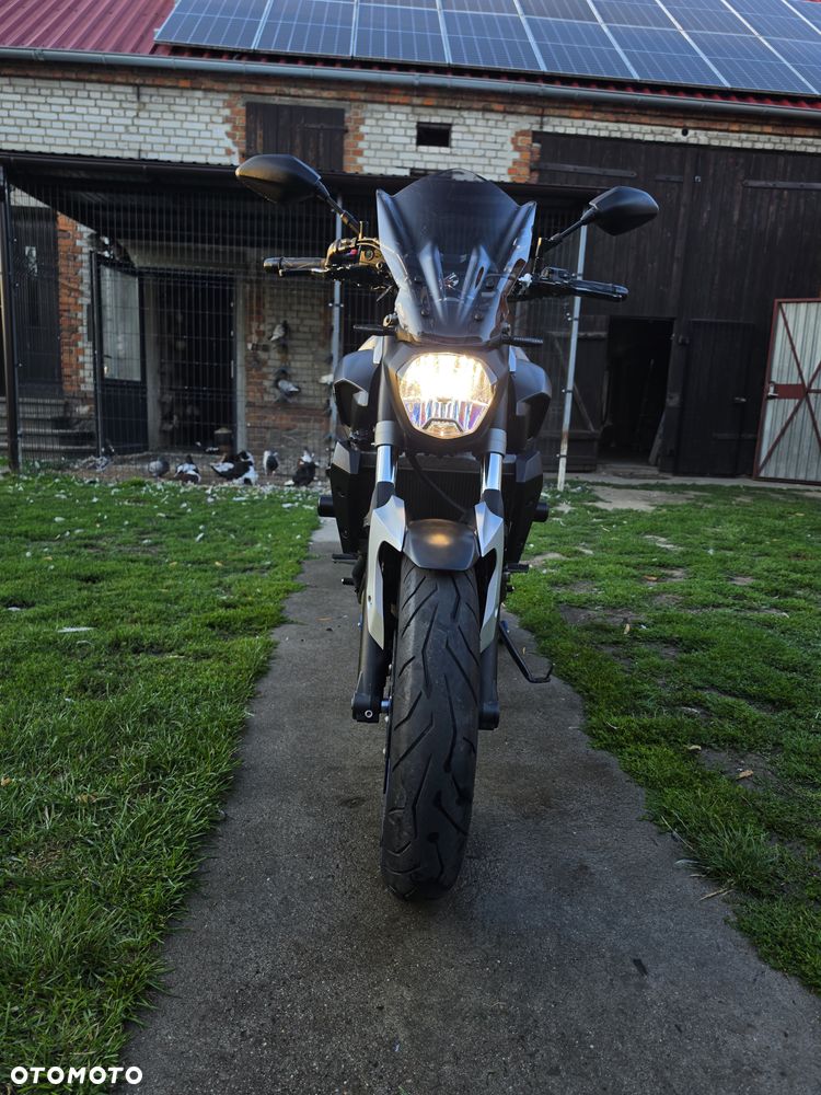 Yamaha MT - 3