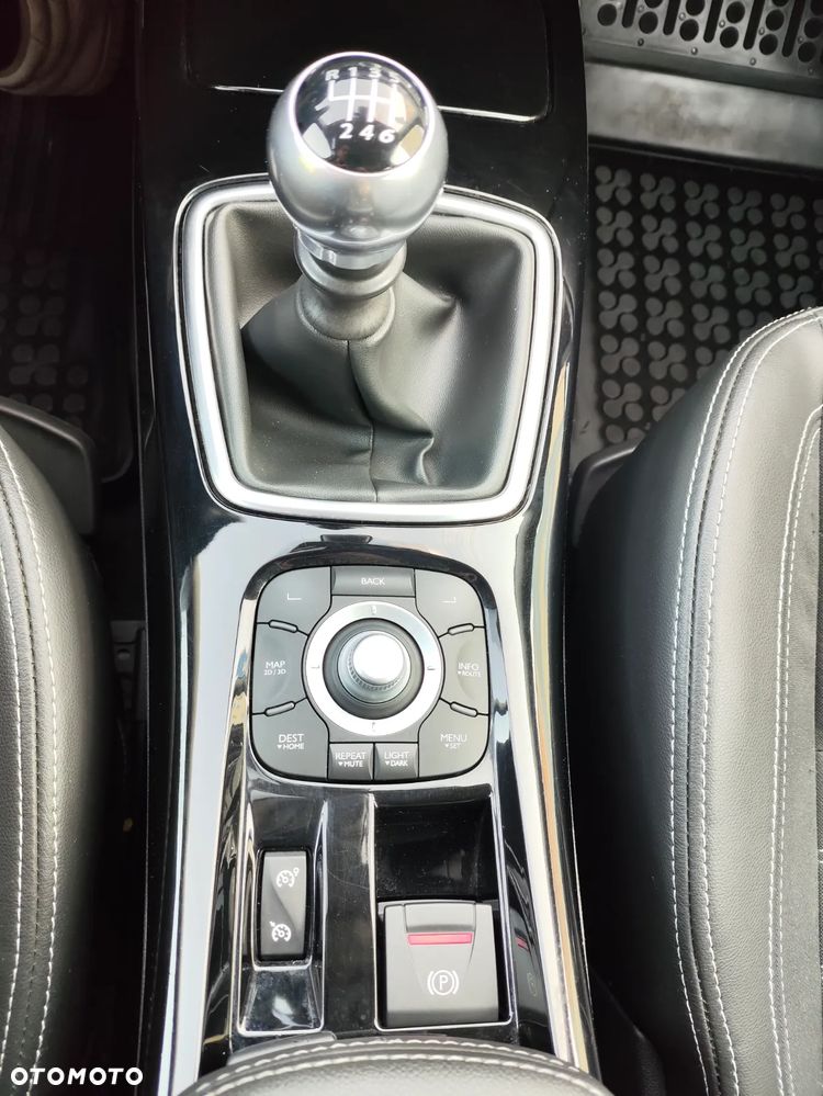 Renault Laguna 2.0 dCi Bose Edition - 13