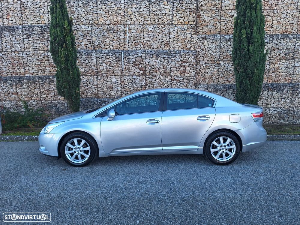 Toyota Avensis SD 2.0 D-4D Exclusive +Pele+GPS - 3