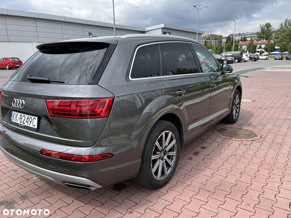 Audi Q7 - 12