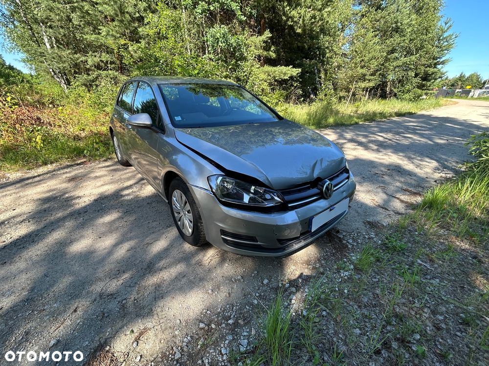 Volkswagen Golf 1.6 TDI BlueMotion Technology Comfortline - 2