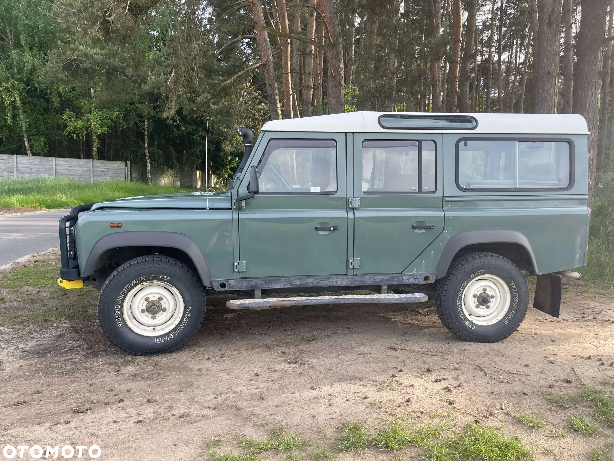 Land Rover Defender 110 2.5 TDI - 5