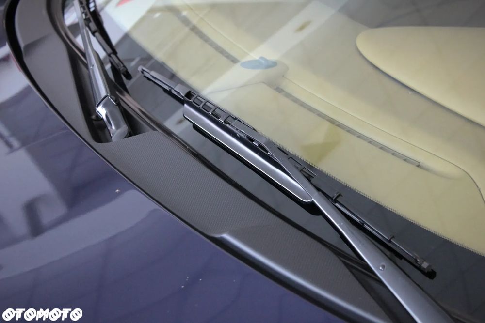 Porsche 911 - 9