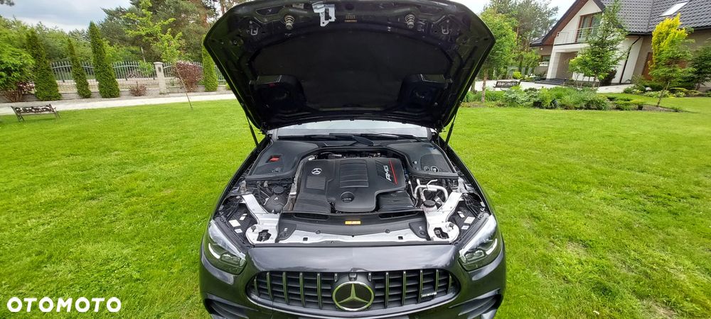 Mercedes-Benz Klasa E 53 AMG 4-Matic+ - 21