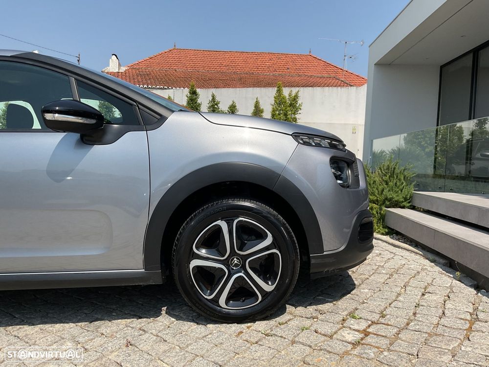 Citroën C3 1.2 PureTech Shine - 16
