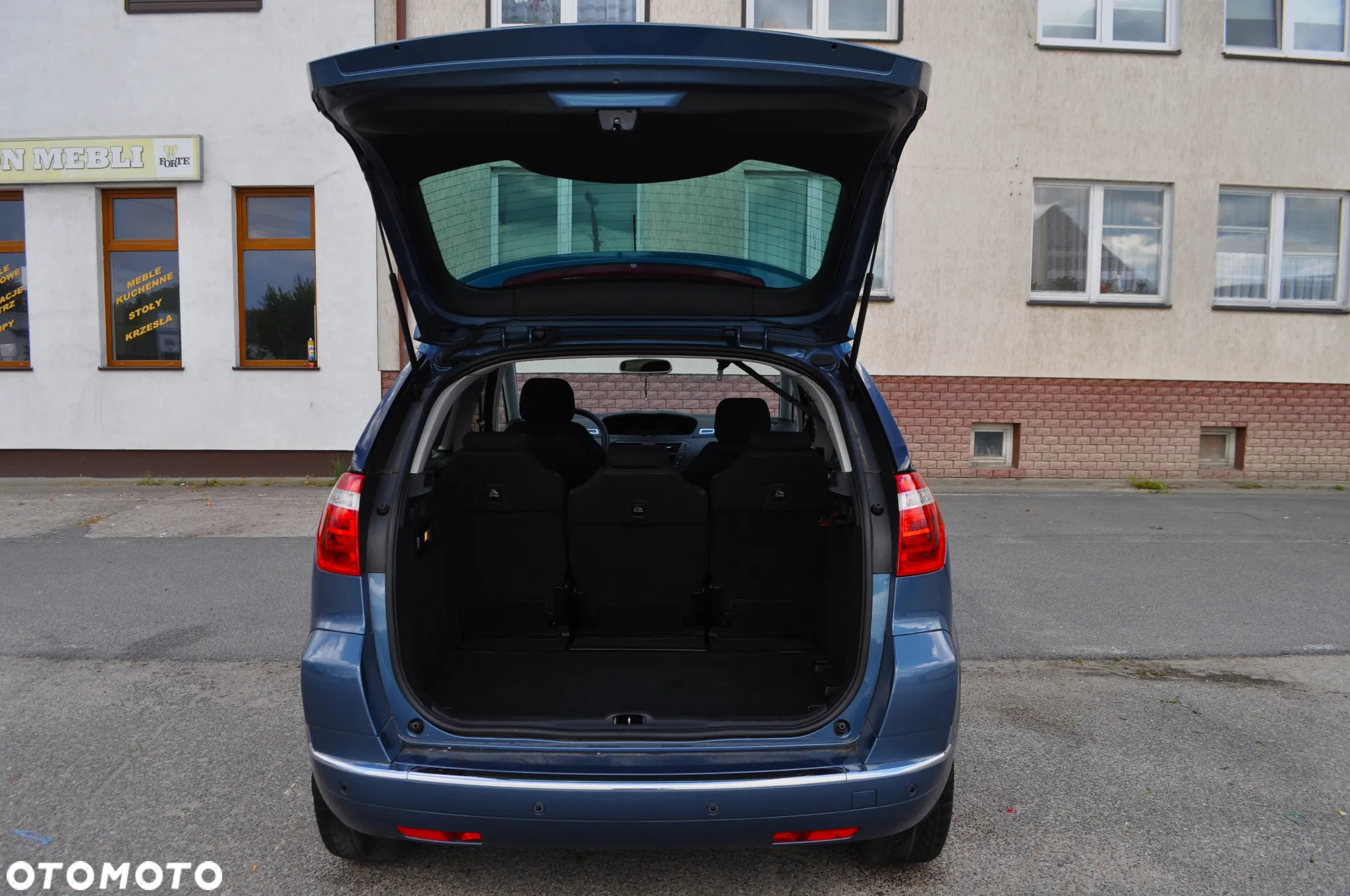 Citroën C4 Picasso - 9