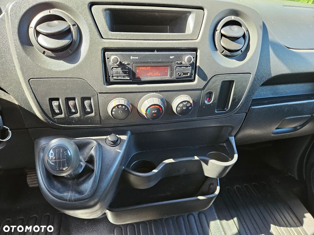 Renault Master - 11