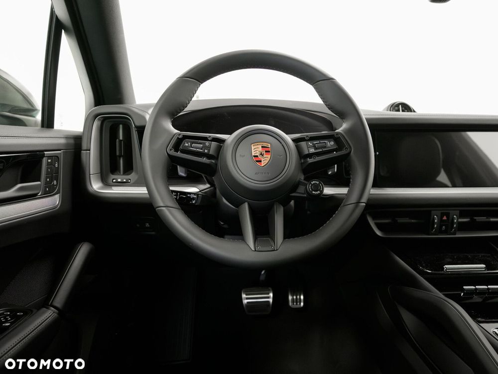 Porsche Cayenne - 17