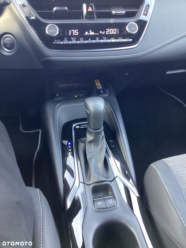 Toyota Corolla - 19