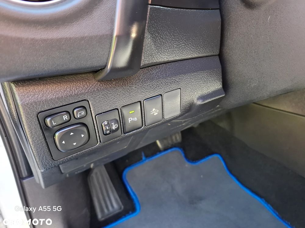 Toyota Auris 1.8 VVT-i Automatik Edition-S - 15