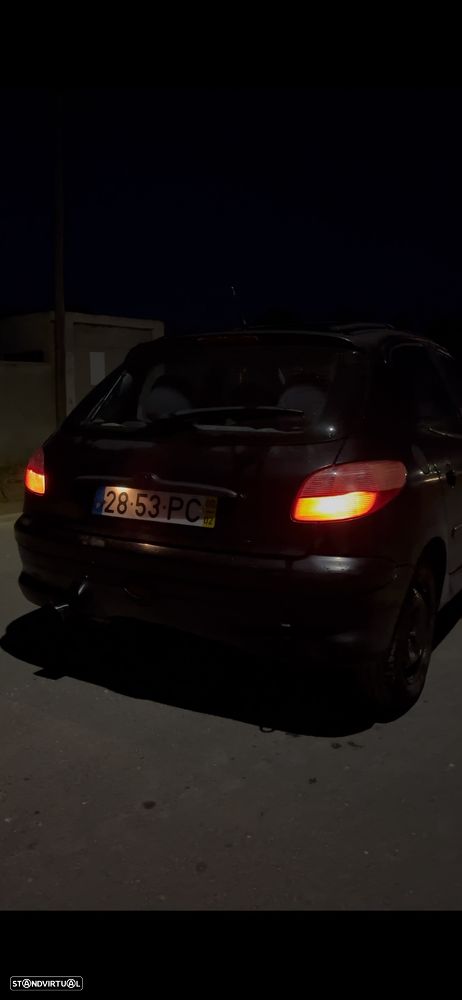Peugeot 206 1.1 Color Line - 7