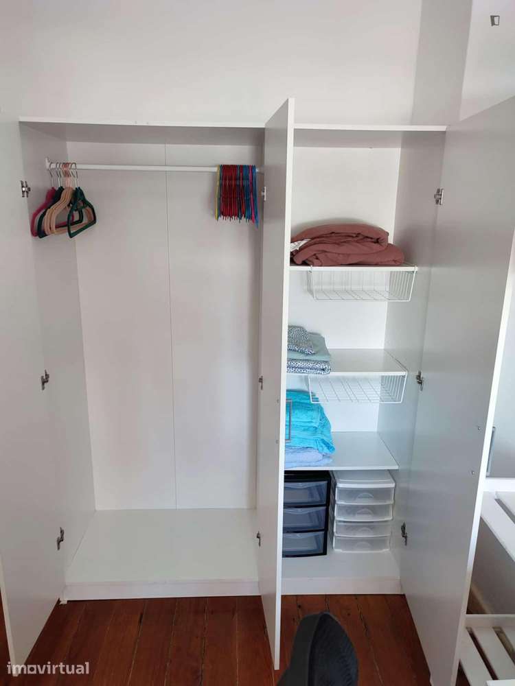 Quarto - localizado em Cedofeita Porto - Grande imagem: 2/10