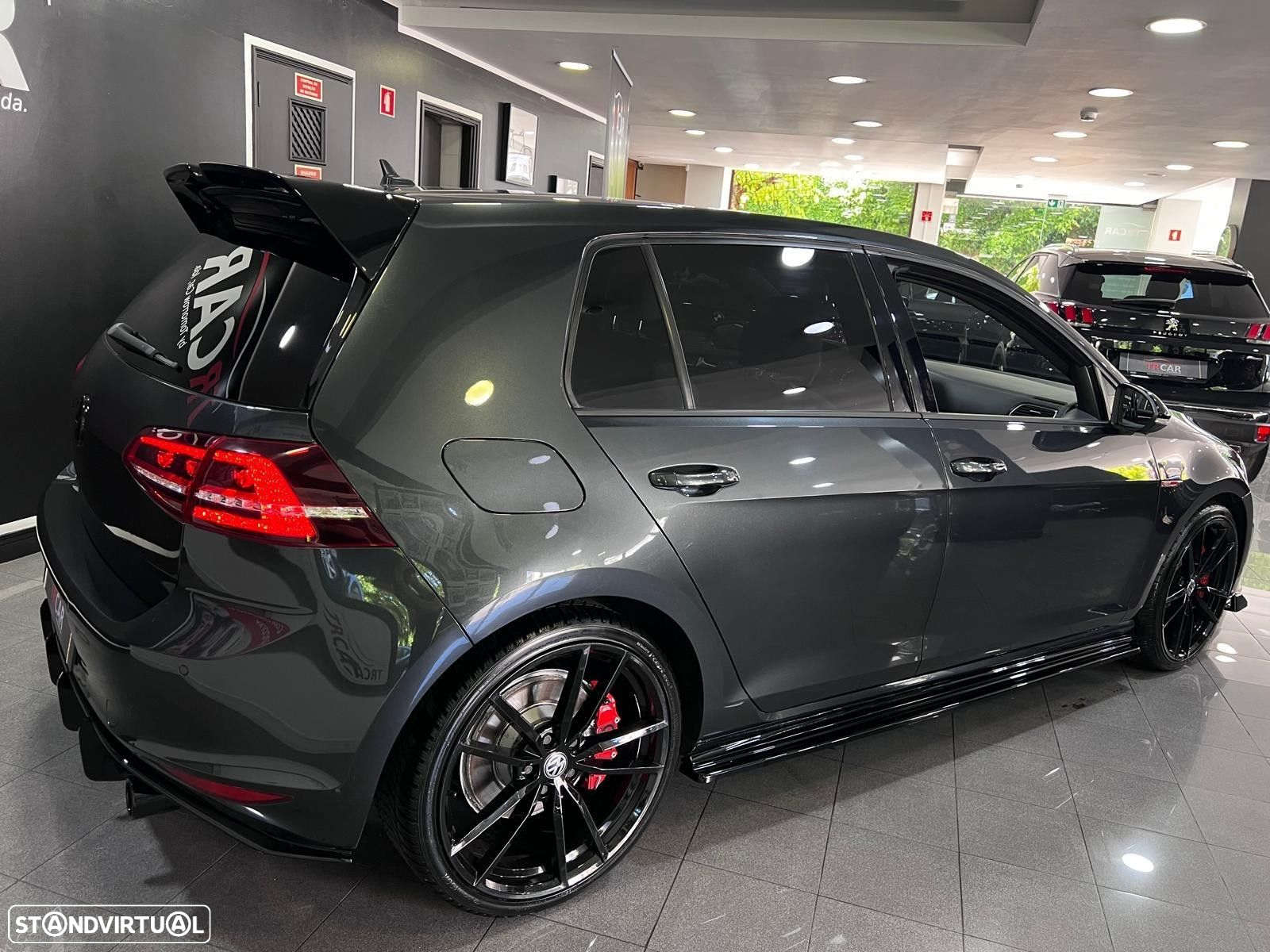 VW Golf 2.0 TSi GTi DSG Performance - 3