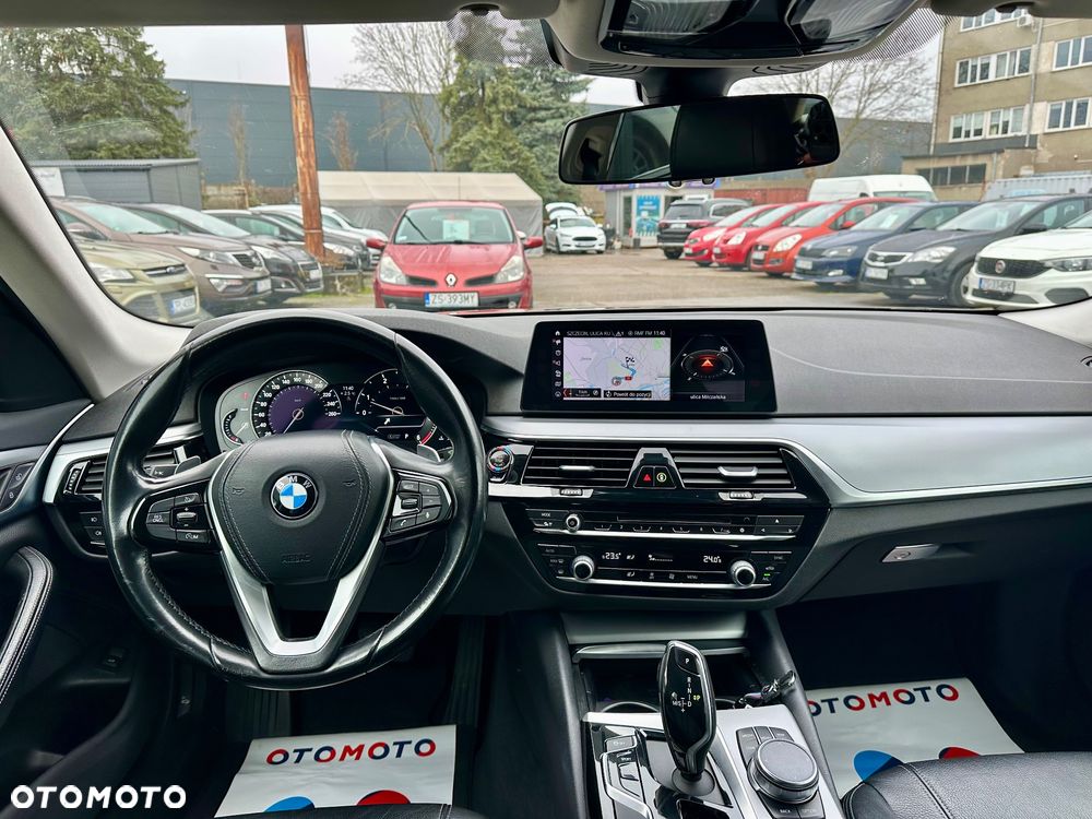 BMW Seria 5 520d - 16