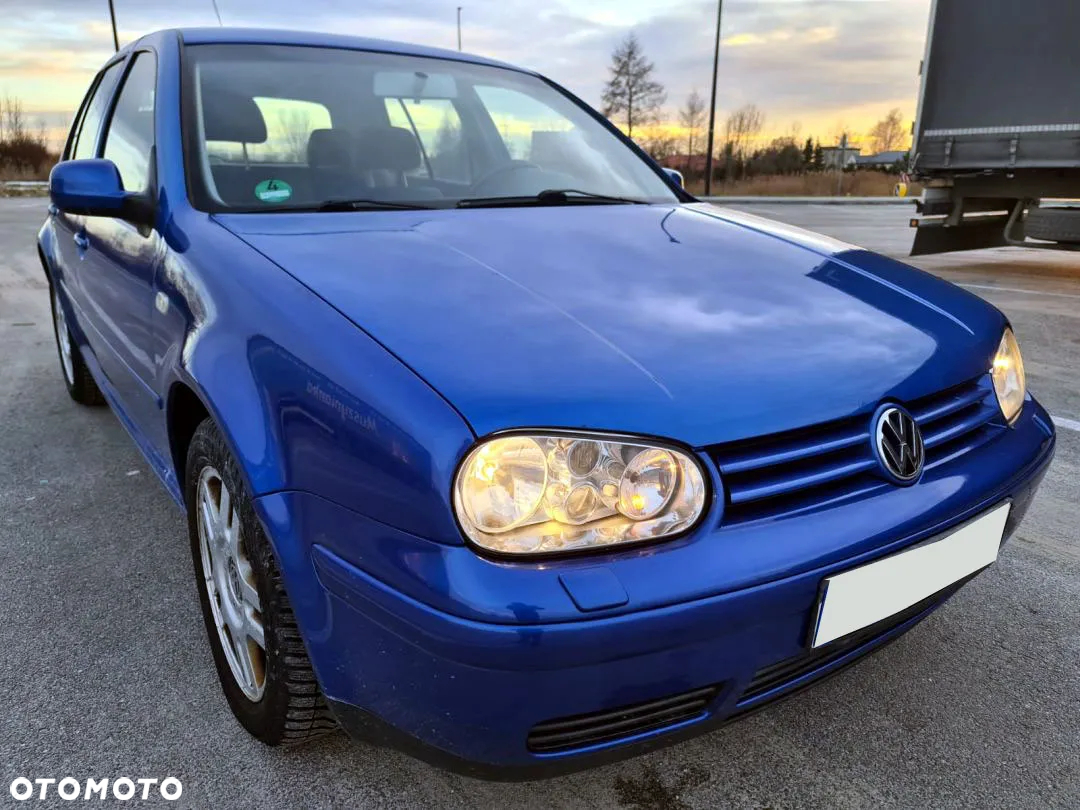 Volkswagen Golf IV 1.6 Highline - 13