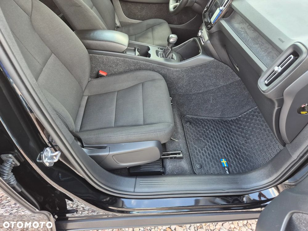 Volvo XC 40 - 27