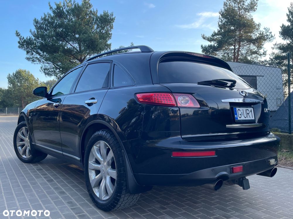 Infiniti FX - 4