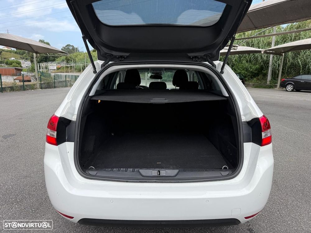 Peugeot 308 1.5 BlueHDi Business Line - 15