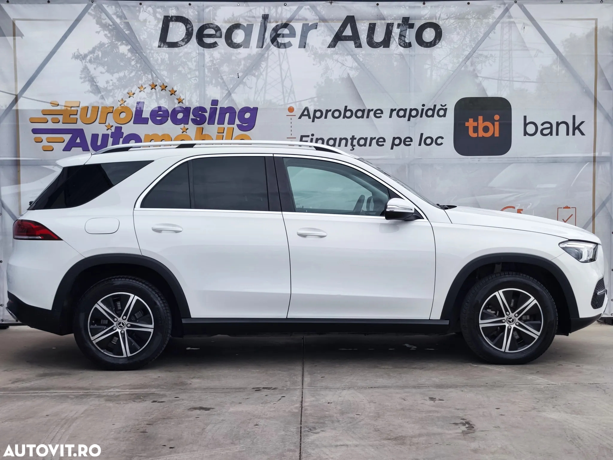 Mercedes-Benz GLE 300 d 4MATIC - 4