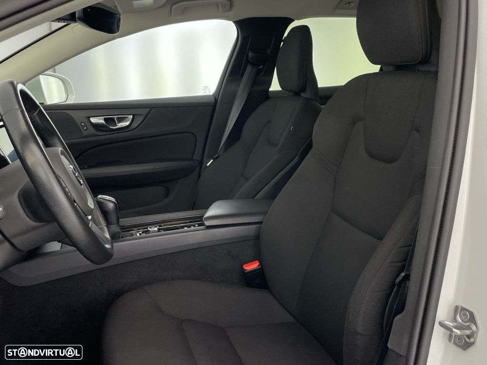 Volvo V60 2.0 D3 Inscription - 19
