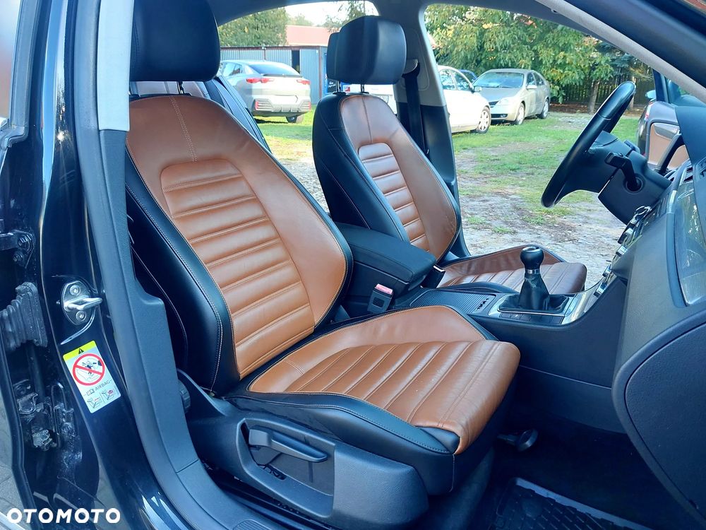 2011 Volkswagen Passat 1.8 TSI Highline, photograph 8