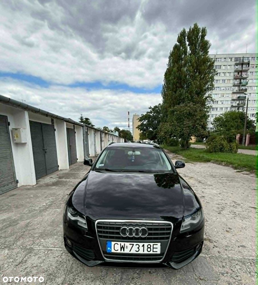 Audi A4 Avant - 4