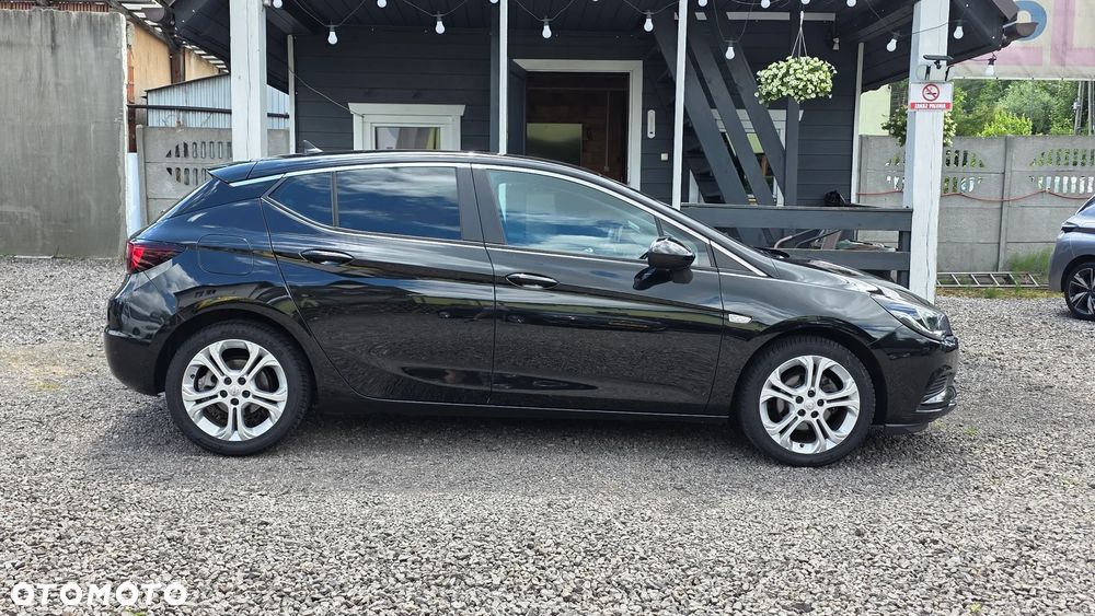 Opel Astra 1.0 T Essentia S&S - 29